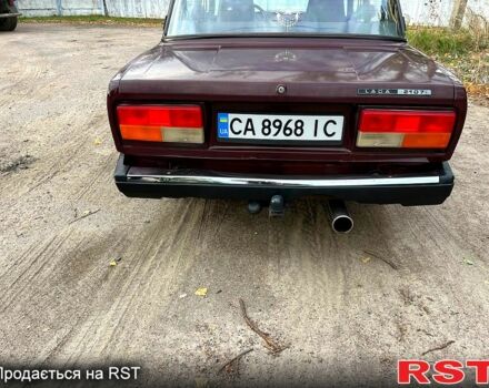 Красный ВАЗ 2107, объемом двигателя 1.5 л и пробегом 39 тыс. км за 1571 $, фото 2 на Automoto.ua
