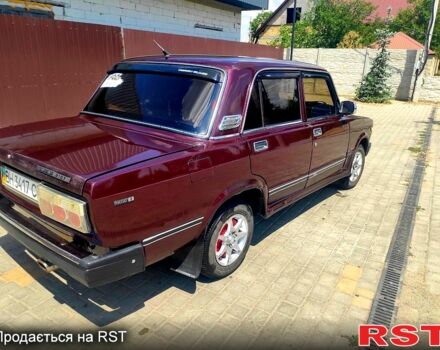 Красный ВАЗ 2107, объемом двигателя 1.5 л и пробегом 150 тыс. км за 1200 $, фото 4 на Automoto.ua