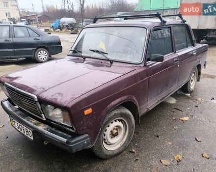 Красный ВАЗ 2107, объемом двигателя 1.5 л и пробегом 45 тыс. км за 1182 $, фото 6 на Automoto.ua