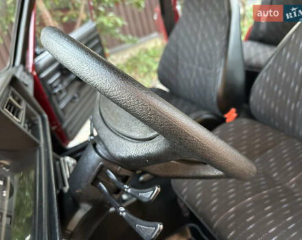 Червоний ВАЗ 2107, об'ємом двигуна 1.5 л та пробігом 32 тис. км за 3850 $, фото 49 на Automoto.ua