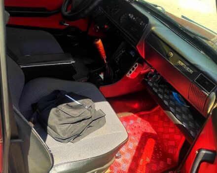 Красный ВАЗ 2107, объемом двигателя 1.5 л и пробегом 150 тыс. км за 1200 $, фото 7 на Automoto.ua