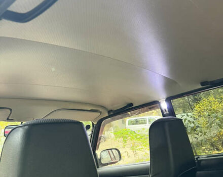 Красный ВАЗ 2107, объемом двигателя 1.5 л и пробегом 145 тыс. км за 1600 $, фото 9 на Automoto.ua