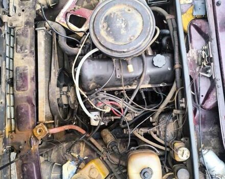 Красный ВАЗ 2107, объемом двигателя 1.5 л и пробегом 45 тыс. км за 1182 $, фото 2 на Automoto.ua