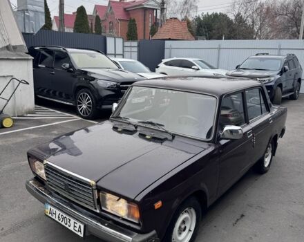 Красный ВАЗ 2107, объемом двигателя 1.5 л и пробегом 56 тыс. км за 2100 $, фото 4 на Automoto.ua