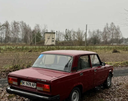 Красный ВАЗ 2107, объемом двигателя 1.5 л и пробегом 47 тыс. км за 2499 $, фото 11 на Automoto.ua