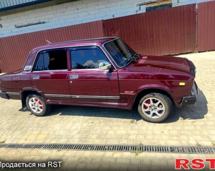 Красный ВАЗ 2107, объемом двигателя 1.5 л и пробегом 150 тыс. км за 1200 $, фото 3 на Automoto.ua