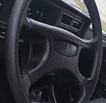 Червоний ВАЗ 2107, об'ємом двигуна 1.5 л та пробігом 33 тис. км за 3750 $, фото 28 на Automoto.ua