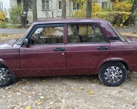 Красный ВАЗ 2107, объемом двигателя 1.5 л и пробегом 170 тыс. км за 850 $, фото 1 на Automoto.ua