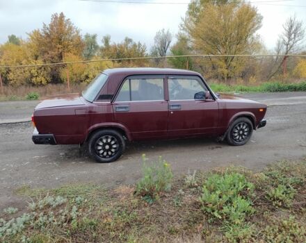 Красный ВАЗ 2107, объемом двигателя 1.5 л и пробегом 57 тыс. км за 1930 $, фото 2 на Automoto.ua