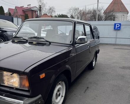 Красный ВАЗ 2107, объемом двигателя 1.5 л и пробегом 56 тыс. км за 2100 $, фото 3 на Automoto.ua