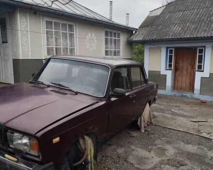 Красный ВАЗ 2107, объемом двигателя 1.5 л и пробегом 185 тыс. км за 1300 $, фото 6 на Automoto.ua