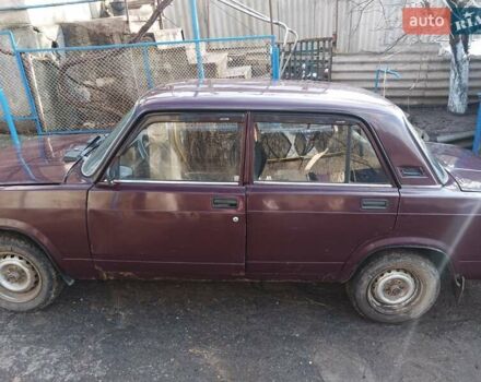 Червоний ВАЗ 2107, об'ємом двигуна 1.5 л та пробігом 180 тис. км за 2000 $, фото 2 на Automoto.ua