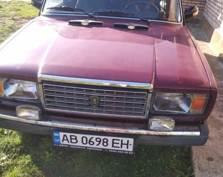ВАЗ 2107 2004 в Калиновке на Automoto.ua Красный ВАЗ 2107, объемом двигателя 1.5 л и пробегом 100 тыс. км за 1100 $, фото 4 на Automoto.ua