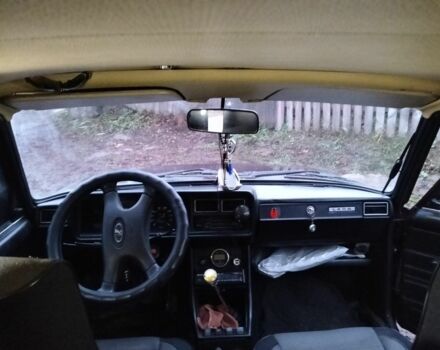 Красный ВАЗ 2107, объемом двигателя 1.5 л и пробегом 90 тыс. км за 1300 $, фото 3 на Automoto.ua