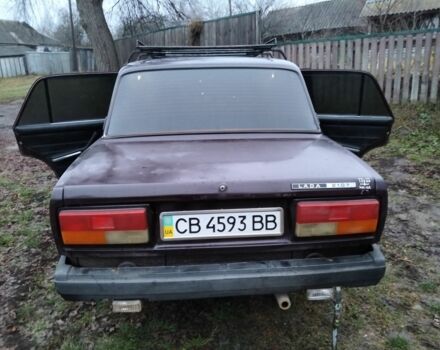 Красный ВАЗ 2107, объемом двигателя 1.5 л и пробегом 90 тыс. км за 1300 $, фото 2 на Automoto.ua