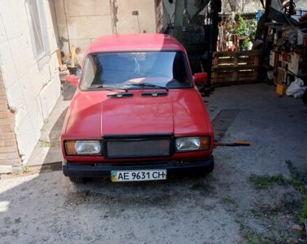 Красный ВАЗ 2107, объемом двигателя 1.5 л и пробегом 300 тыс. км за 595 $, фото 1 на Automoto.ua