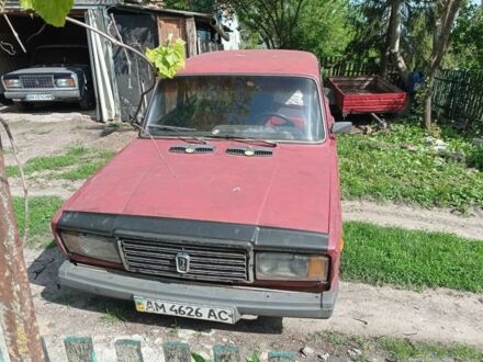 Красный ВАЗ 2107, объемом двигателя 1.5 л и пробегом 50 тыс. км за 400 $, фото 1 на Automoto.ua