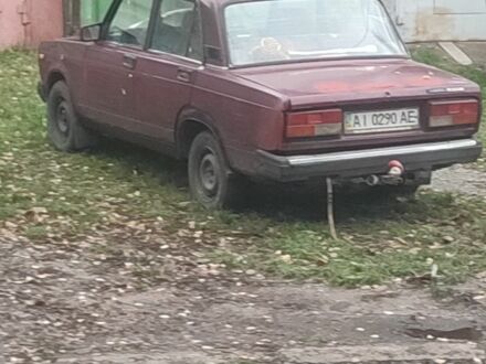 Червоний ВАЗ 2107, об'ємом двигуна 1 л та пробігом 1000 тис. км за 404 $, фото 1 на Automoto.ua