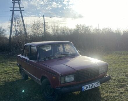 Красный ВАЗ 2107, объемом двигателя 1.5 л и пробегом 60 тыс. км за 450 $, фото 1 на Automoto.ua