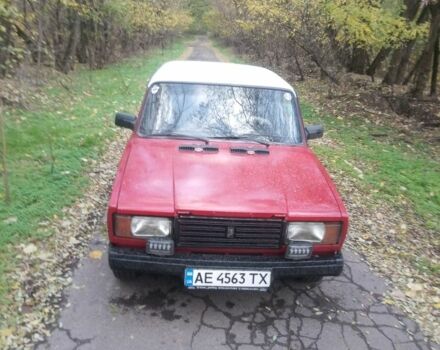 Красный ВАЗ 2107, объемом двигателя 1.6 л и пробегом 300 тыс. км за 594 $, фото 1 на Automoto.ua
