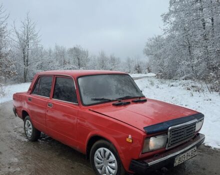 Красный ВАЗ 2107, объемом двигателя 1.5 л и пробегом 77 тыс. км за 550 $, фото 1 на Automoto.ua