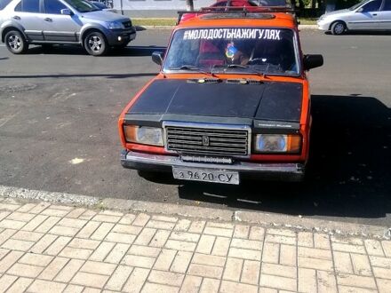Червоний ВАЗ 2107, об'ємом двигуна 1.3 л та пробігом 83 тис. км за 900 $, фото 1 на Automoto.ua