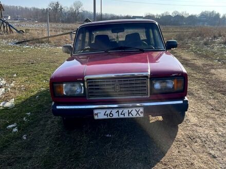 ВАЗ 2107 1986 в Золотоноше на Automoto.ua Красный ВАЗ 2107, объемом двигателя 15 л и пробегом 260 тыс. км за 1010 $, фото 1 на Automoto.ua