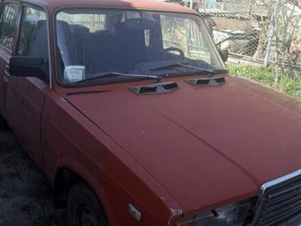 ВАЗ 2107 1986 в Чернигове на Automoto.ua Красный ВАЗ 2107, объемом двигателя 0 л и пробегом 100 тыс. км за 482 $, фото 1 на Automoto.ua