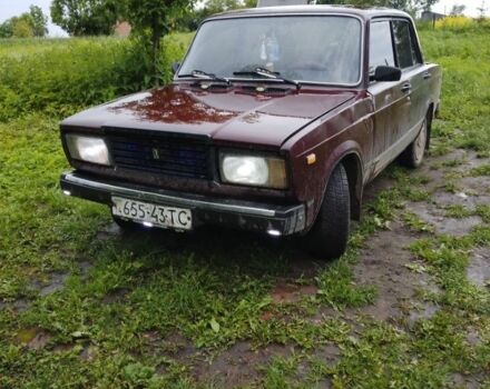 Красный ВАЗ 2107, объемом двигателя 1.3 л и пробегом 85 тыс. км за 409 $, фото 1 на Automoto.ua