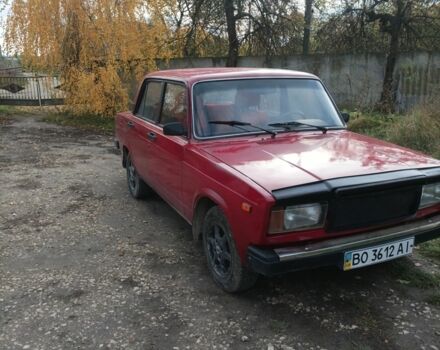 ВАЗ 2107 1987 в Черткове на Automoto.ua Красный ВАЗ 2107, объемом двигателя 1.3 л и пробегом 75 тыс. км за 600 $, фото 1 на Automoto.ua