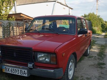 Красный ВАЗ 2107, объемом двигателя 1.5 л и пробегом 100 тыс. км за 1150 $, фото 1 на Automoto.ua