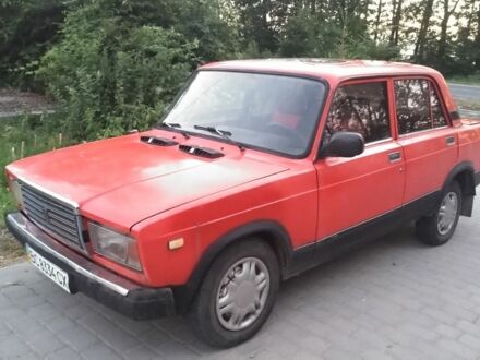 Красный ВАЗ 2107, объемом двигателя 1.3 л и пробегом 190 тыс. км за 350 $, фото 1 на Automoto.ua