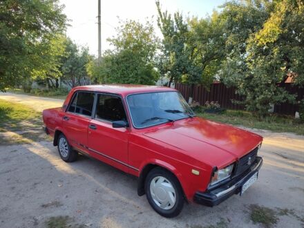 Червоний ВАЗ 2107, об'ємом двигуна 1.5 л та пробігом 130 тис. км за 600 $, фото 1 на Automoto.ua