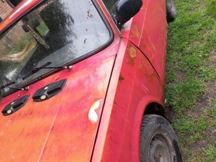 ВАЗ 2107 1987 у Золотоноше на Automoto.ua Червоний ВАЗ 2107, об'ємом двигуна 0 л та пробігом 1 тис. км за 411 $, фото 1 на Automoto.ua