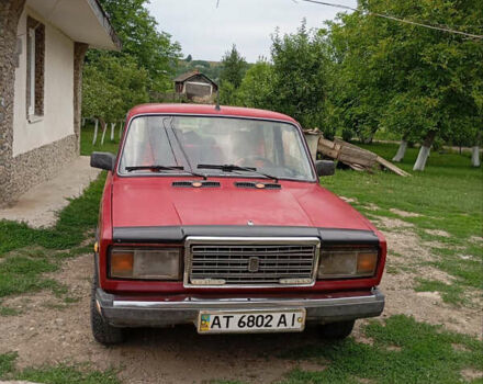 Красный ВАЗ 2107, объемом двигателя 0 л и пробегом 300 тыс. км за 750 $, фото 1 на Automoto.ua