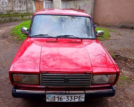 Красный ВАЗ 2107, объемом двигателя 1.3 л и пробегом 0 тыс. км за 650 $, фото 1 на Automoto.ua