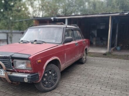 Красный ВАЗ 2107, объемом двигателя 1.5 л и пробегом 250 тыс. км за 292 $, фото 1 на Automoto.ua