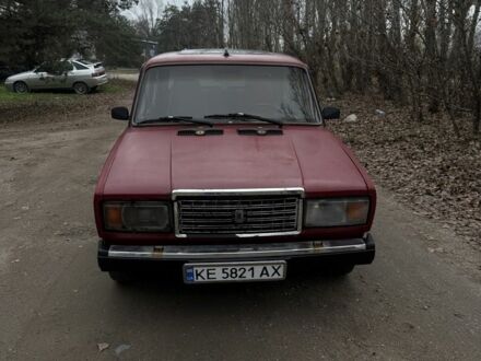 Красный ВАЗ 2107, объемом двигателя 1.5 л и пробегом 50 тыс. км за 709 $, фото 1 на Automoto.ua