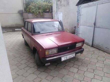 Красный ВАЗ 2107, объемом двигателя 1.6 л и пробегом 100 тыс. км за 404 $, фото 1 на Automoto.ua