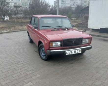 Красный ВАЗ 2107, объемом двигателя 1.5 л и пробегом 100 тыс. км за 677 $, фото 1 на Automoto.ua