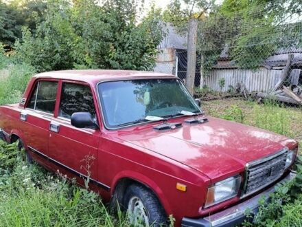 ВАЗ 2107 1989 у Вінниці на Automoto.ua Червоний ВАЗ 2107, об'ємом двигуна 1.3 л та пробігом 1 тис. км за 966 $, фото 1 на Automoto.ua