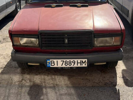 ВАЗ 2107 1989 в Полтаве на Automoto.ua Красный ВАЗ 2107, объемом двигателя 1.5 л и пробегом 55 тыс. км за 700 $, фото 1 на Automoto.ua