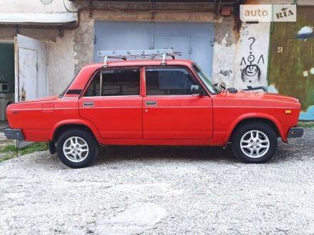 Красный ВАЗ 2107, объемом двигателя 1.5 л и пробегом 185 тыс. км за 900 $, фото 1 на Automoto.ua