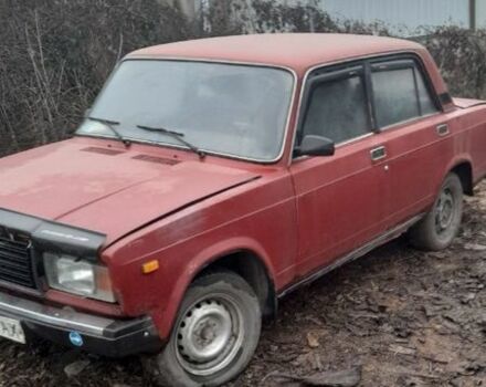 Красный ВАЗ 2107, объемом двигателя 0 л и пробегом 1 тыс. км за 336 $, фото 1 на Automoto.ua
