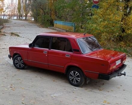 ВАЗ 2107 1991 в Каневе на Automoto.ua Красный ВАЗ 2107, объемом двигателя 1.5 л и пробегом 90 тыс. км за 833 $, фото 1 на Automoto.ua
