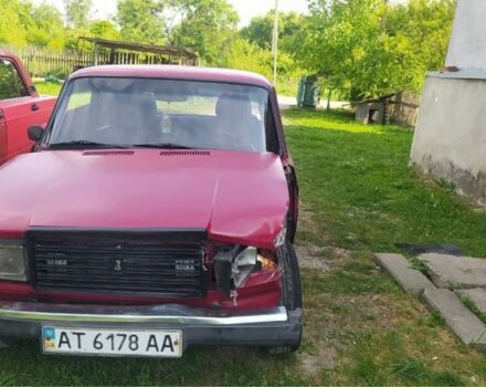 Красный ВАЗ 2107, объемом двигателя 1.6 л и пробегом 1 тыс. км за 600 $, фото 1 на Automoto.ua