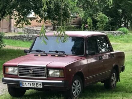 ВАЗ 2107 1991 в Кропивницком (Кировограде) на Automoto.ua Красный ВАЗ 2107, объемом двигателя 1.5 л и пробегом 175 тыс. км за 800 $, фото 1 на Automoto.ua