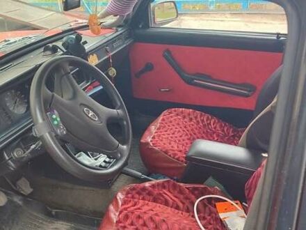 ВАЗ 2107 1991 в Кременчуге на Automoto.ua Красный ВАЗ 2107, объемом двигателя 1.5 л и пробегом 150 тыс. км за 1200 $, фото 1 на Automoto.ua
