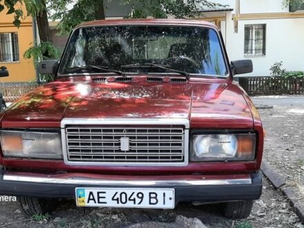 ВАЗ 2107 1992 у Дніпро (Дніпропетровську) на Automoto.ua Червоний ВАЗ 2107, об'ємом двигуна 1.5 л та пробігом 1 тис. км за 1300 $, фото 1 на Automoto.ua