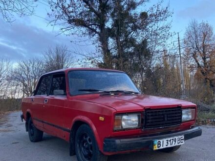Красный ВАЗ 2107, объемом двигателя 1.3 л и пробегом 100 тыс. км за 358 $, фото 1 на Automoto.ua